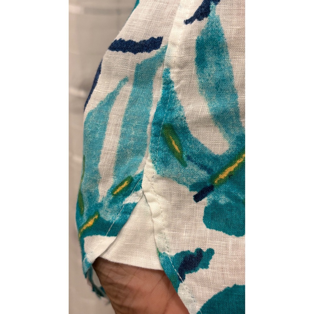 Chico's 100% Linen Tropical Leaf Print Button Down Shirt White Teal Blue Size 2 - Picture 7 of 8